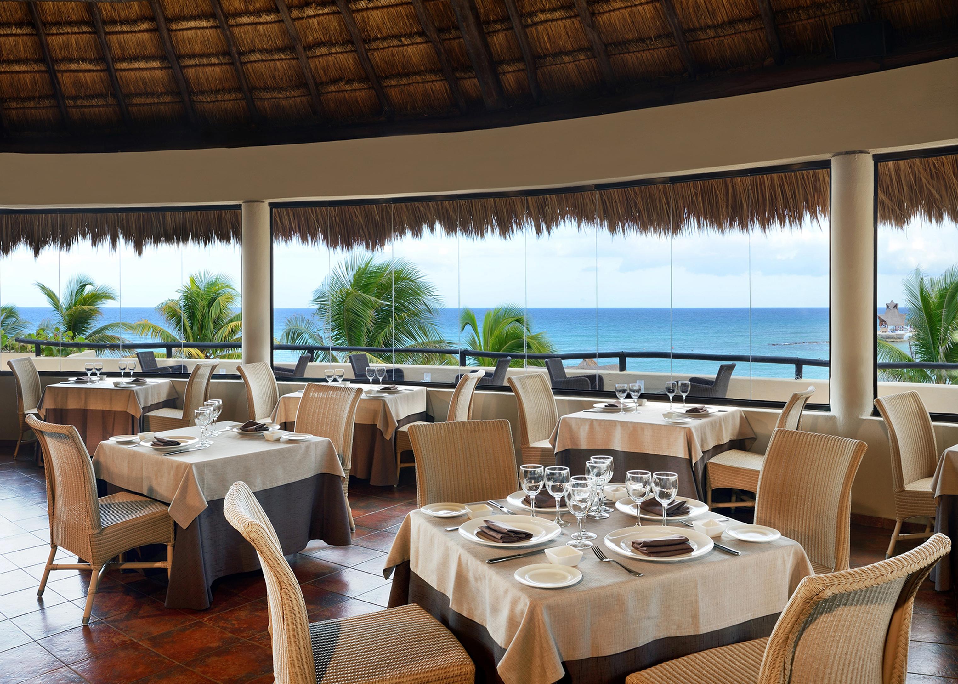 Catalonia Riviera Maya Resort & Spa Puerto Aventuras Eksteriør bilde Restaurant at the Grand at Moon Palace